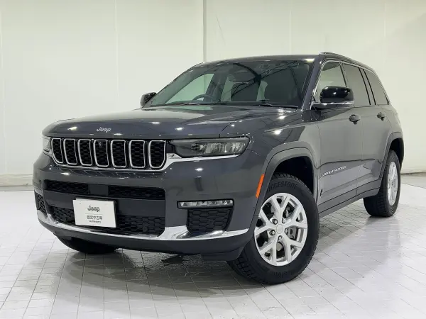 2023 Jeep Grand Cherokee — photo 9 | Tuminion Kenya