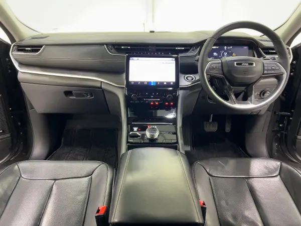 2023 Jeep Grand Cherokee — photo 2 | Tuminion Kenya