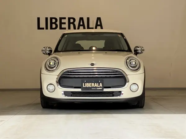 2019 Mini Cooper — photo 8 | Tuminion Kenya