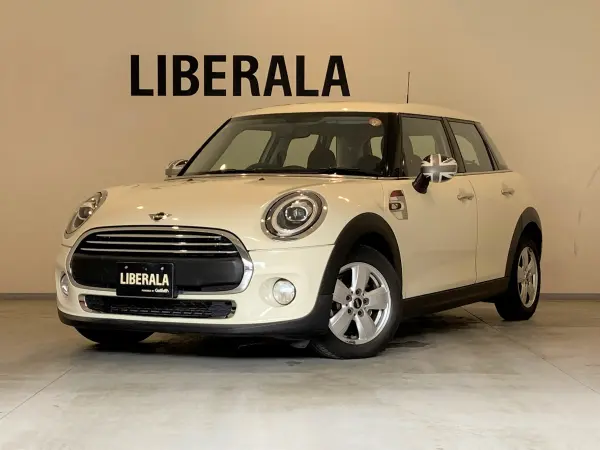 2019 Mini Cooper — photo 9 | Tuminion Kenya