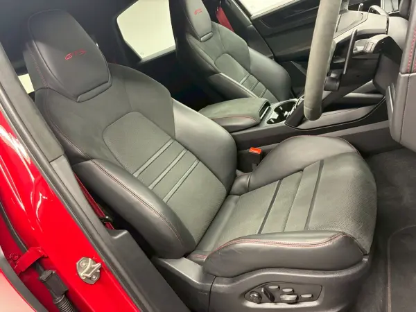 2024 Porsche Cayenne — photo 3 | Tuminion Kenya