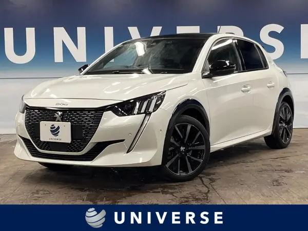 2022 Peugeot 208 — photo 1