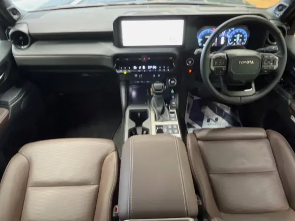 2025 Land Cruiser 250 — photo 2 | Tuminion Kenya