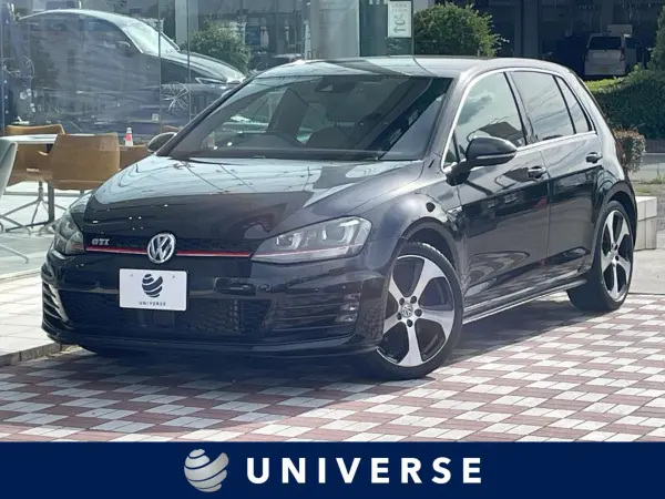 Volkswagen Golf GTI DCC Package DiscoverPro Back Camera HID Headlamps Adaptive Cruise Control Park Distance Control Blind Spot Assist Lane Keep Assist Non-Smoker (Deep Black Pearl Effect)