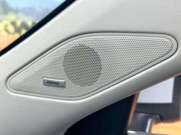 2023 Mitsubishi Outlander — photo 7 | Tuminion Kenya
