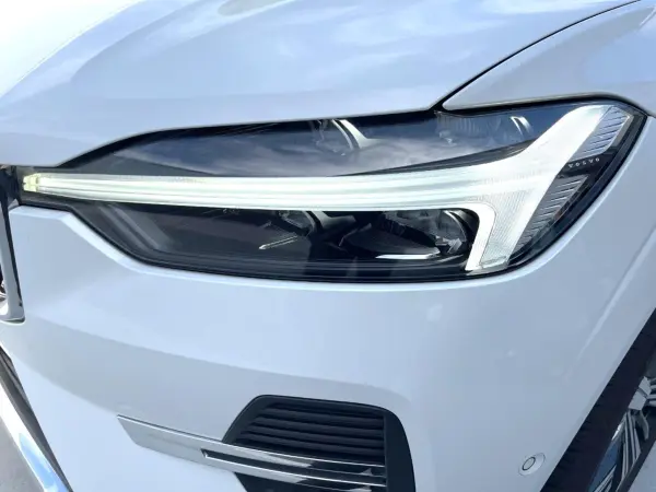 2022 Volvo Xc60 — photo 9 | Tuminion Kenya