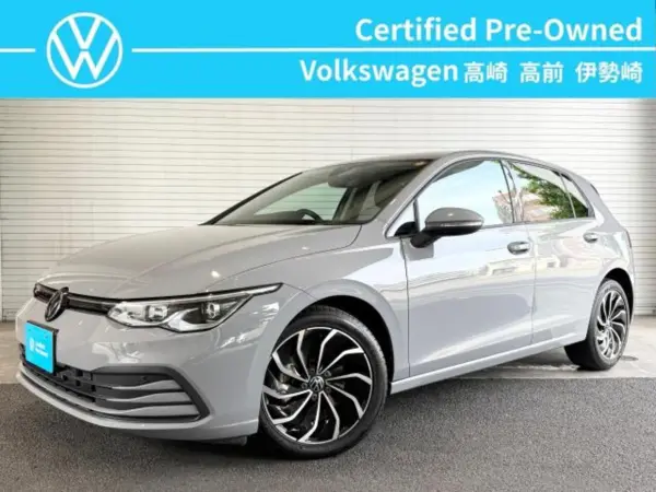 2023 Volkswagen Golf — photo 1