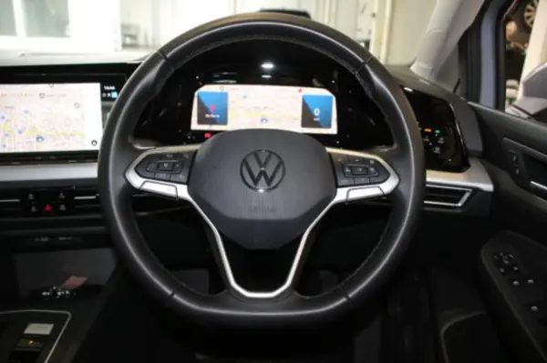 2023 Volkswagen Golf — photo 7 | Tuminion Kenya