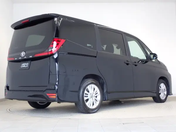2025 Toyota Noah — photo 7 | Tuminion Kenya