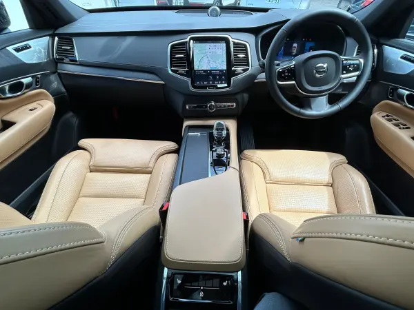 2024 Volvo Xc90 — photo 3 | Tuminion Kenya