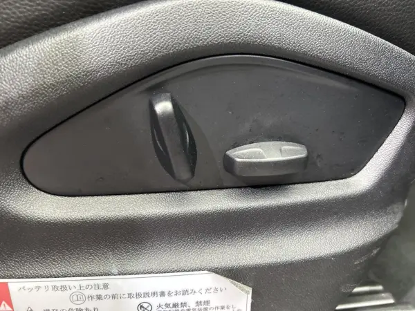 2024 Porsche Cayenne — photo 8 | Tuminion Kenya