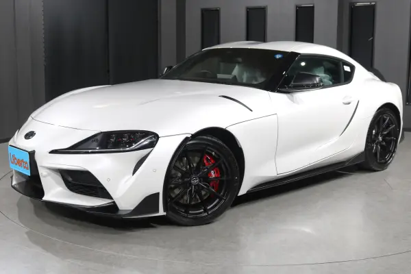 Toyota Supra 3.0 RZ Final Model/6MT/1 Owner/Brembo Front Calipers/JBL Premium Sound System/Color Head-Up Display/Carbon Rear Spoiler/GR Embroidered Half Leather Sport Seats/Genuine Forged 19-inch AW (White Metallic)