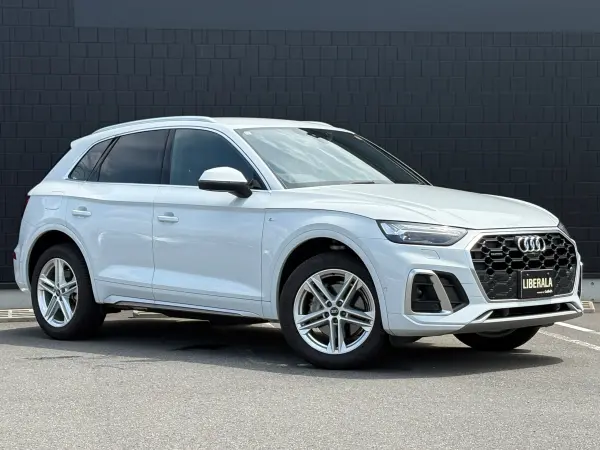2022 Audi Q5 — photo 9 | Tuminion Kenya