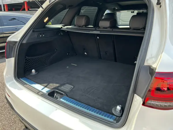 2021 Mercedes-benz Glc — photo 9 | Tuminion Kenya