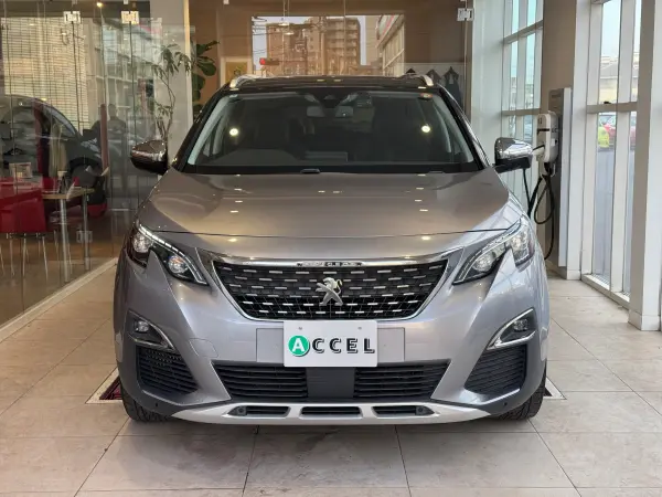 2020 Peugeot 5008 — photo 9 | Tuminion Kenya