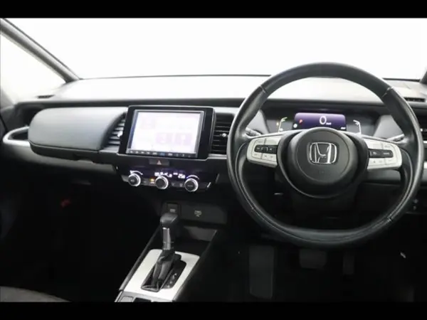 2020 Honda Fit — photo 2 | Tuminion Kenya