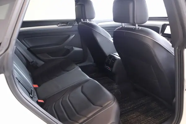 2019 Volkswagen Arteon — photo 9 | Tuminion Kenya