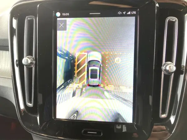 2023 Volvo Xc40 — photo 8 | Tuminion Kenya