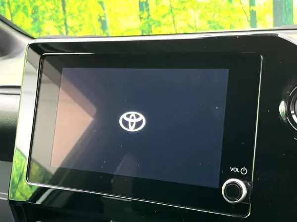 2024 Toyota Noah — photo 3 | Tuminion Kenya