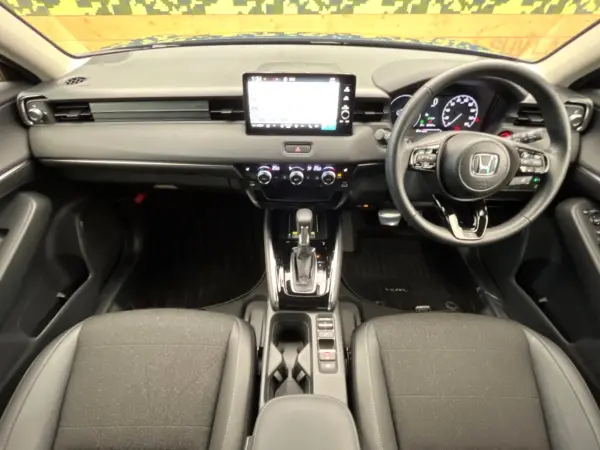 2025 Honda Vezel — photo 2 | Tuminion Kenya