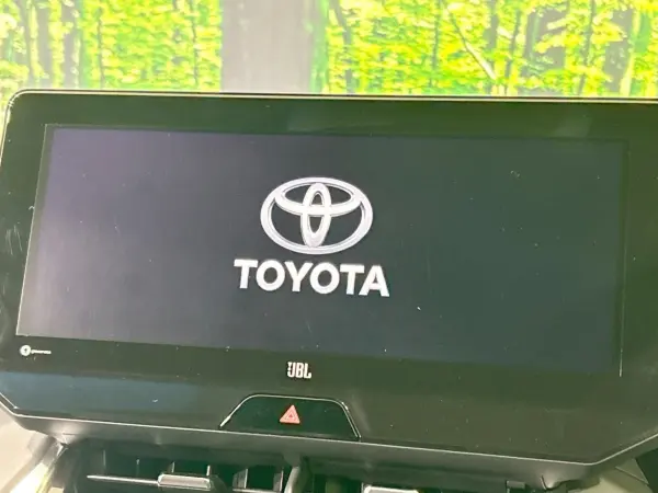 2021 Toyota Harrier — photo 7 | Tuminion Kenya