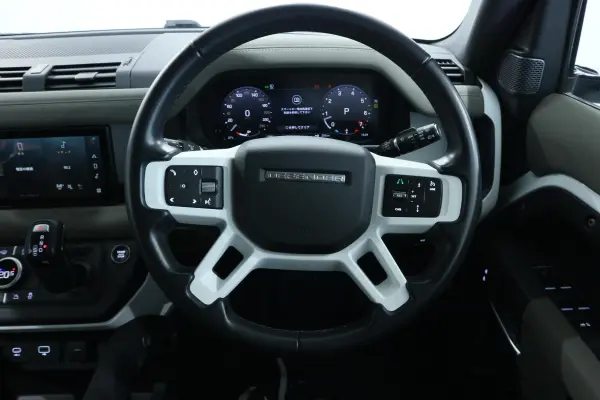 2023 Landrover Defender — photo 9 | Tuminion Kenya
