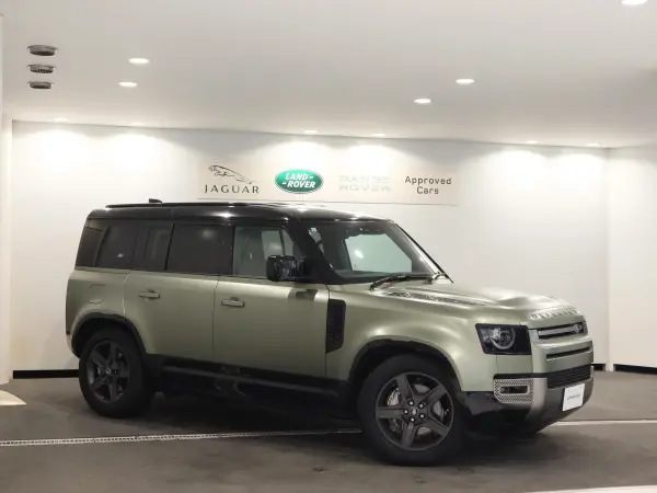Land Rover Defender 110 X Dynamic SE 3.0L D300 Diesel Turbo 4WD One Owner Satin Protection Film Air Suspension Clear Sight Interior View Mirror 12-Way Front Power Seat (Heated) Cross Car Beam (Dark Grey Powder Coat Finish (Pangea Green Metallic))