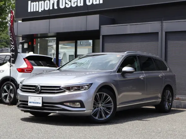 2024 Volkswagen Passat — photo 1