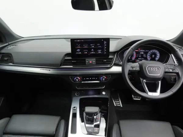 2024 Audi Q5 — photo 8 | Tuminion Kenya