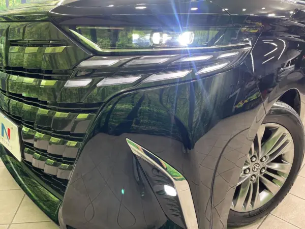 2024 Toyota Alphard — photo 8 | Tuminion Kenya