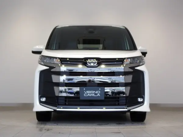 2023 Toyota Noah — photo 7 | Tuminion Kenya