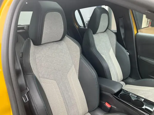 2020 Peugeot 208 — photo 8 | Tuminion Kenya
