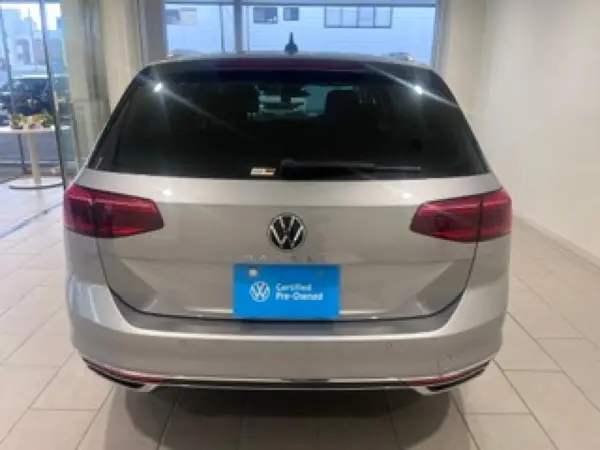 2021 Volkswagen Passat — photo 3 | Tuminion Kenya