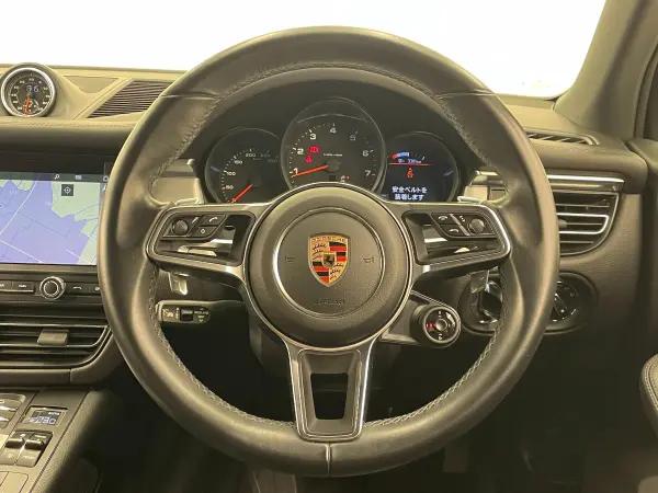 2019 Porsche Macan — photo 3 | Tuminion Kenya