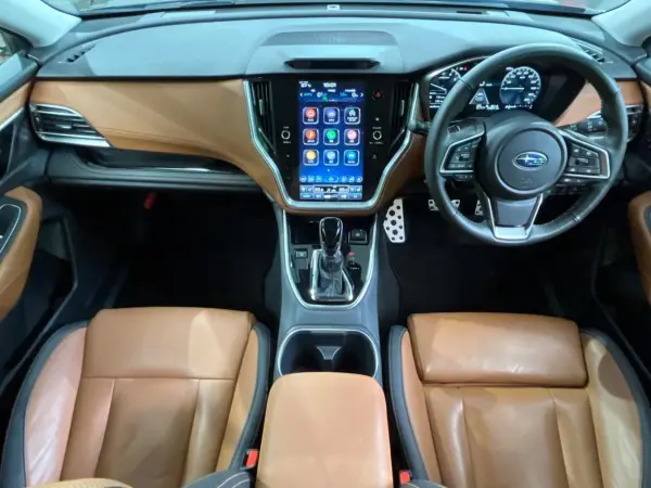 2024 Subaru Legacy Outback — photo 2 | Tuminion Kenya