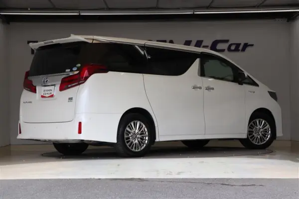 2020 Toyota Alphard — photo 3 | Tuminion Kenya