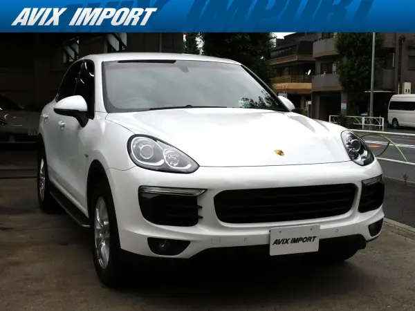 Porsche Cayenne S E-Hybrid Tiptronic S 4WD Late Model RHD Official Dealer Car Beige Leather Seat Heater Genuine Navigation Digital TV Backup Camera & PAS Cruise Control Bi-Xenon Headlights Entry & Drive Power Rear Gate Side Steps PASM Special Green Calipers Genuine 18-inch AW Non-Smoking (White)