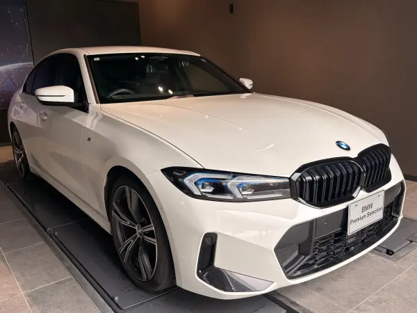 2024 Bmw 3 Series — photo 3 | Tuminion Kenya