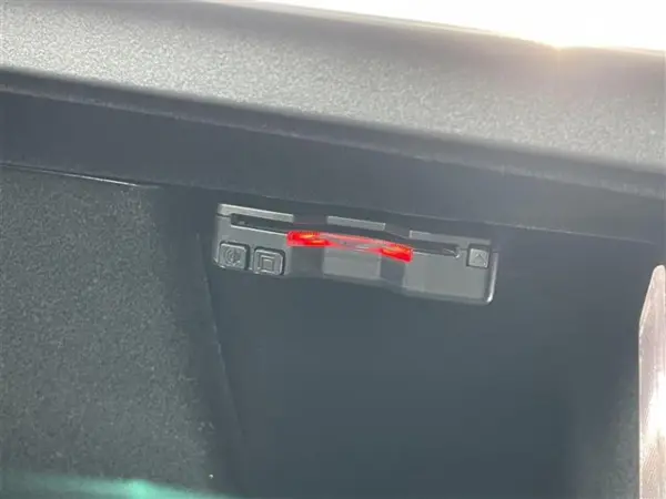2021 Peugeot 3008 — photo 3 | Tuminion Kenya