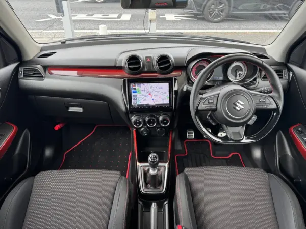 2018 Suzuki Swift — photo 2 | Tuminion Kenya