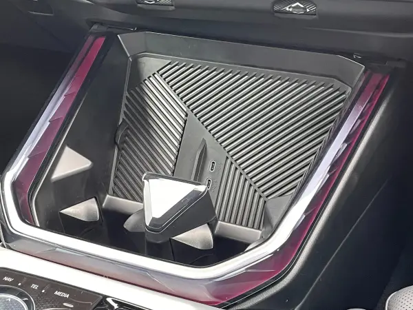 2024 Bmw X3 — photo 8 | Tuminion Kenya