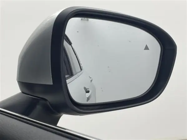 2022 Mitsubishi Outlander — photo 7 | Tuminion Kenya