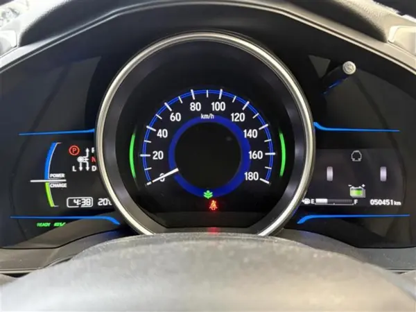 2016 Honda Fit — photo 9 | Tuminion Kenya