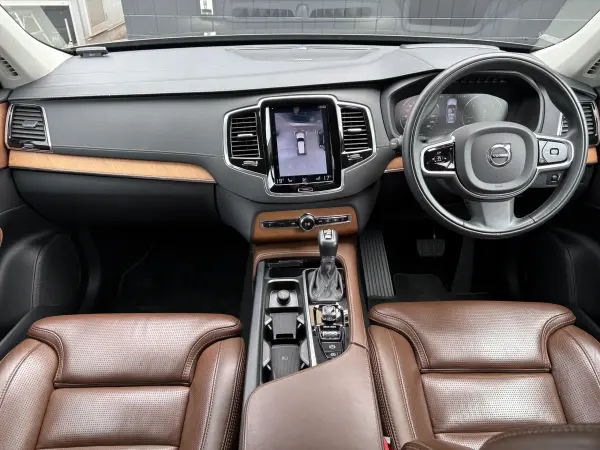 2020 Volvo Xc90 — photo 2 | Tuminion Kenya