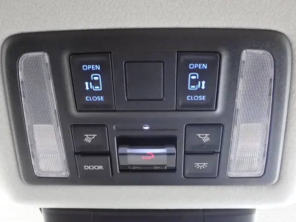 2023 Toyota Noah — photo 9 | Tuminion Kenya