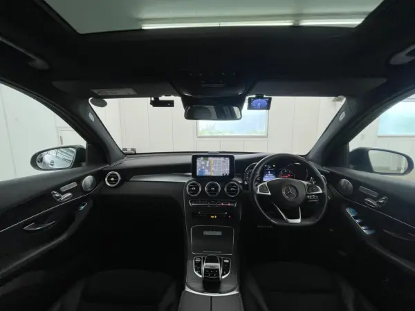 2019 Mercedes-benz Glc — photo 8 | Tuminion Kenya