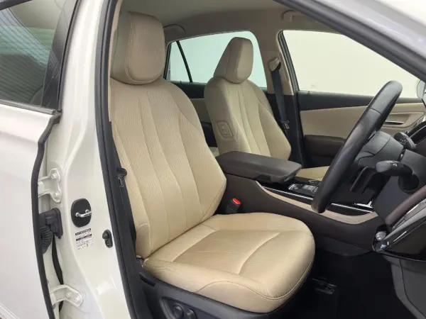 2019 Toyota Crown — photo 7 | Tuminion Kenya