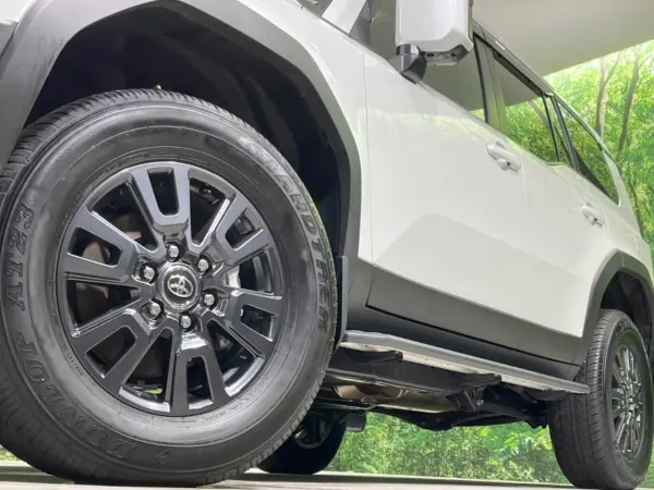 2025 Land Cruiser 250 — photo 9 | Tuminion Kenya