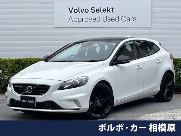Volvo V40 T5 R-Design Carbon Edition (Ice White)