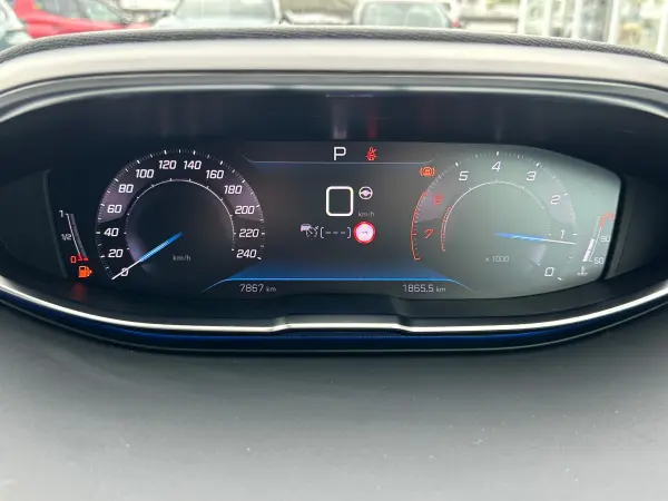 2025 Peugeot 3008 — photo 9 | Tuminion Kenya